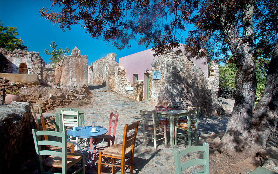 The abandoned village of Haihoutes